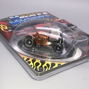 The Original Muscle Machines Series  1933‎ Ford Coupe Burnt Orange Diecast 1/64